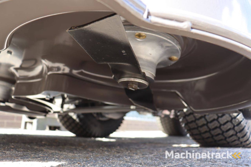 Zitmaaier Husqvarna P524X Benzine 15.6kW 2024 Nieuw