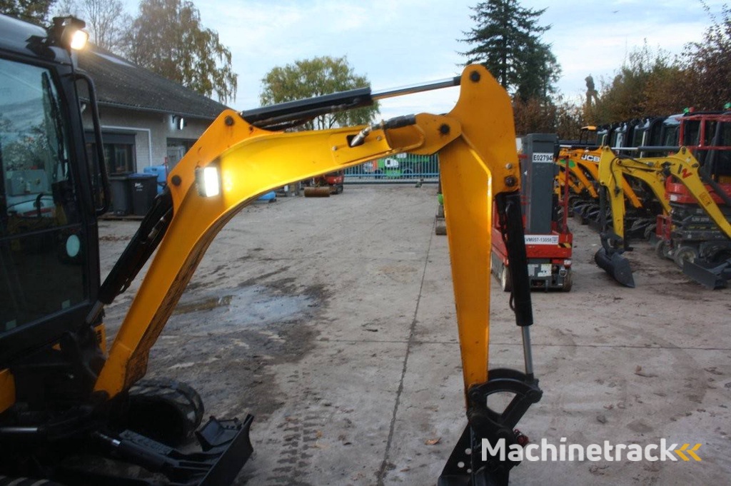 Minigraver JCB 16C-1 T3 Diesel 12kW 2020