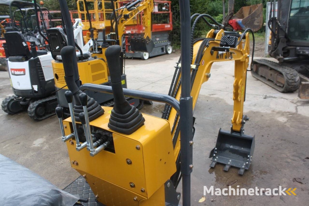 Minigraver Newrick ZW 316 Benzine 8.6kW 2025 Nieuw DEMO