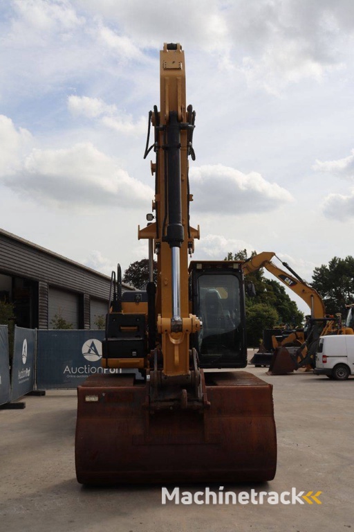 Crawler excavator Caterpillar 323E Diesel 122kW 2012