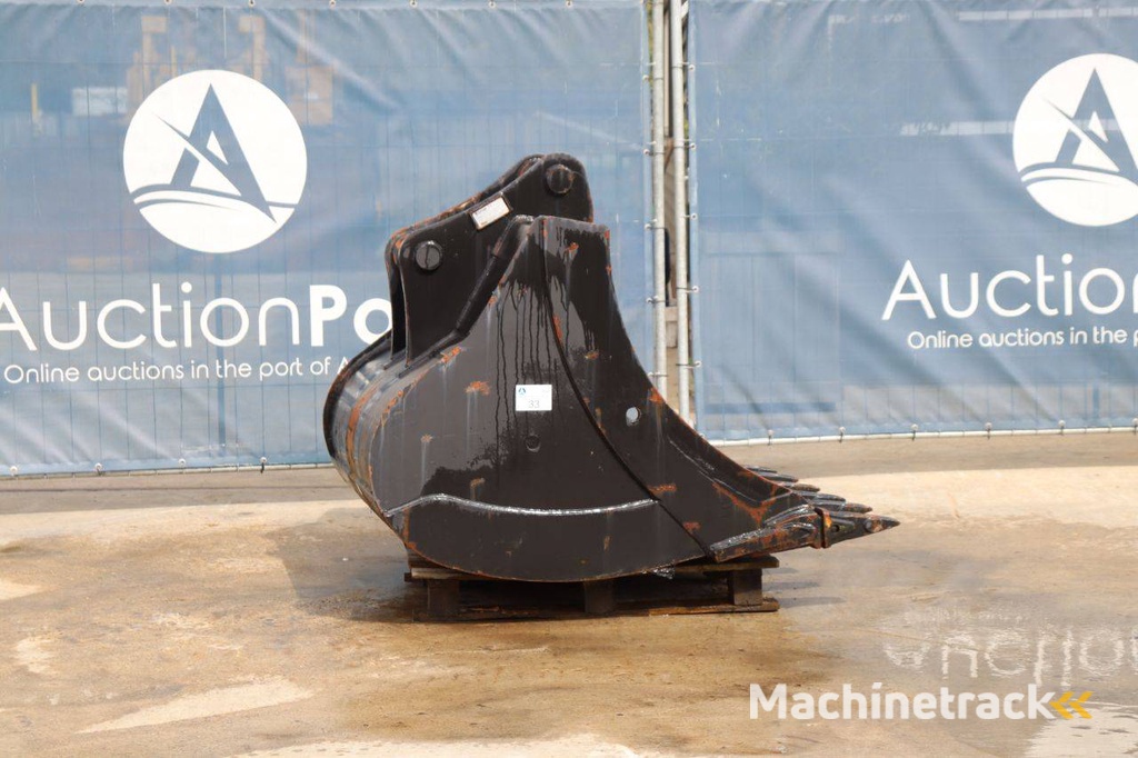 Graafbak Titan CAT320 Nieuw