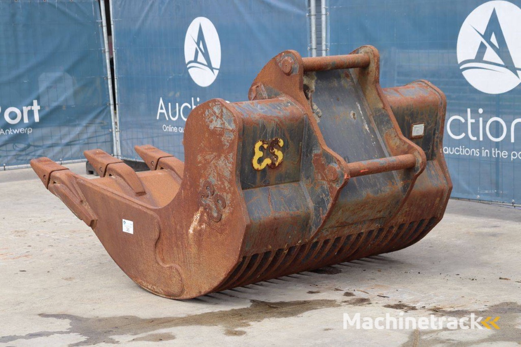 Graafbak Eurosteel FDS100 2018