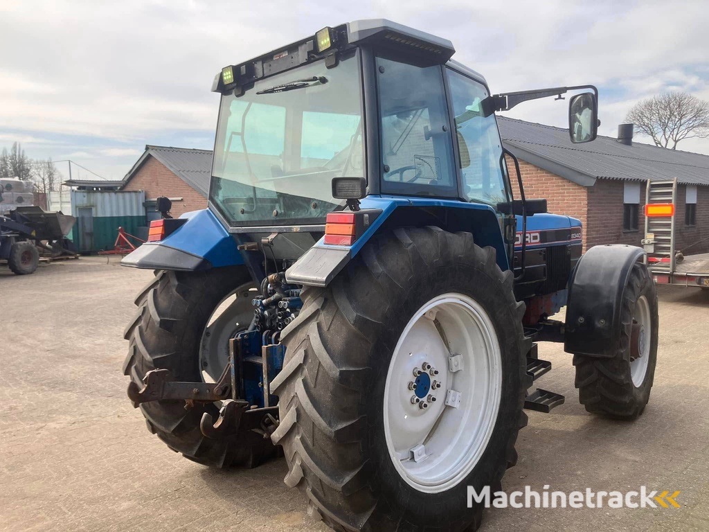 Tractor Ford 8340 Diesel