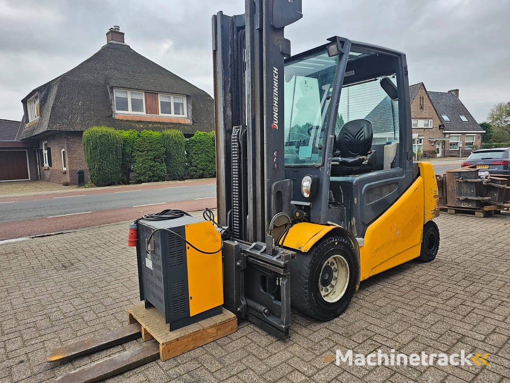 Heftruck Jungheinrich PZV45S Elektrisch 4180kg 5.65m