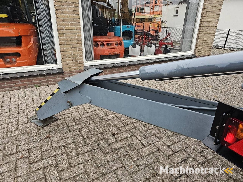 Aanhangerhoogwerker Niftylift 210 Diesel 21m 2004