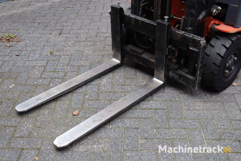 Toyota 8FBE16T Electric Forklift 1600kg 3.3m 2019