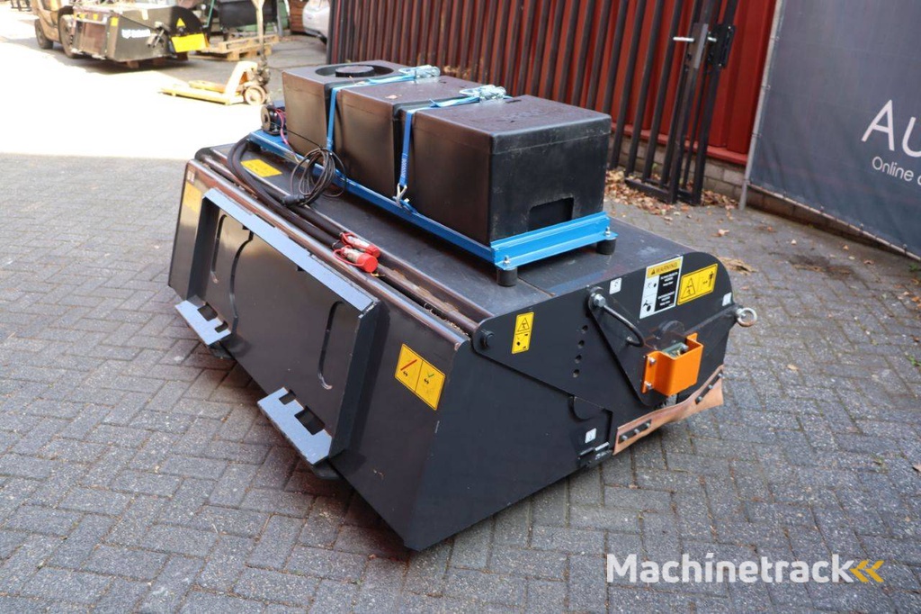 Veegborstel aanbouw Wolverine BBS-11-72W 2024 Nieuw