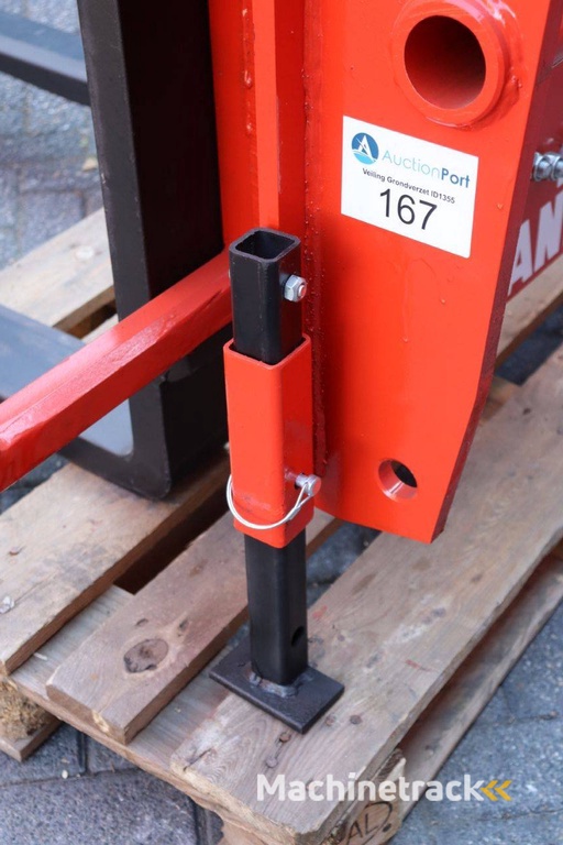 Kistenkantelaar Manitou 2022