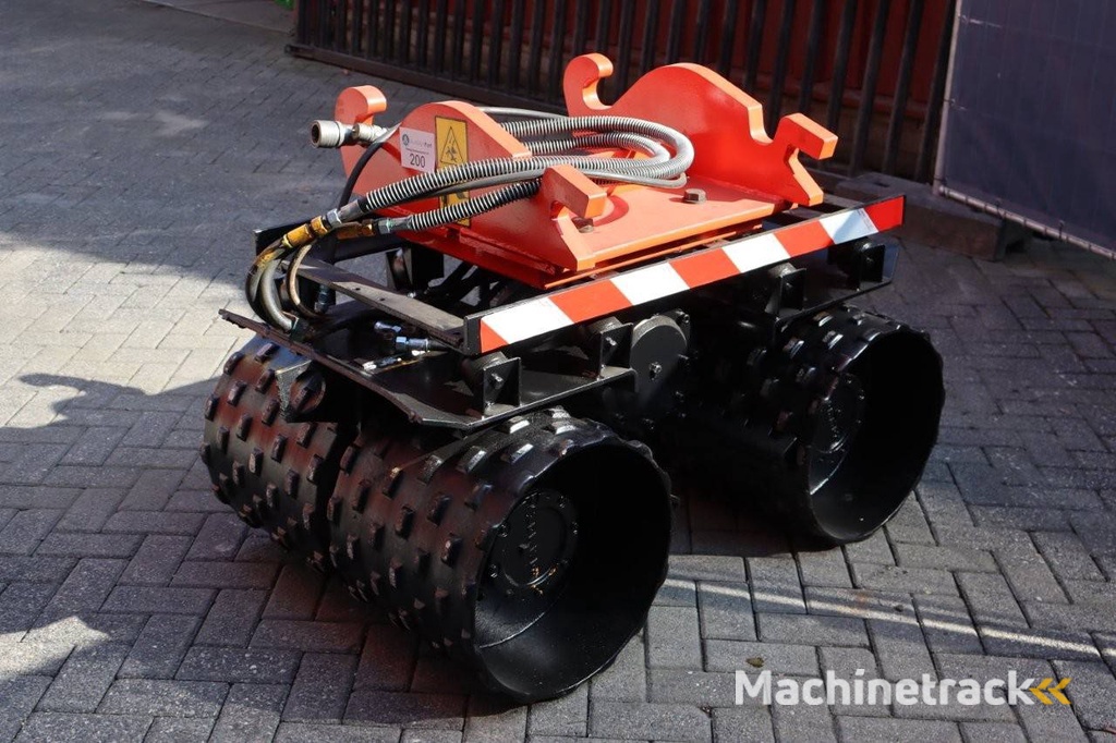 Verdichtingswals Engcontech CW30 Diesel