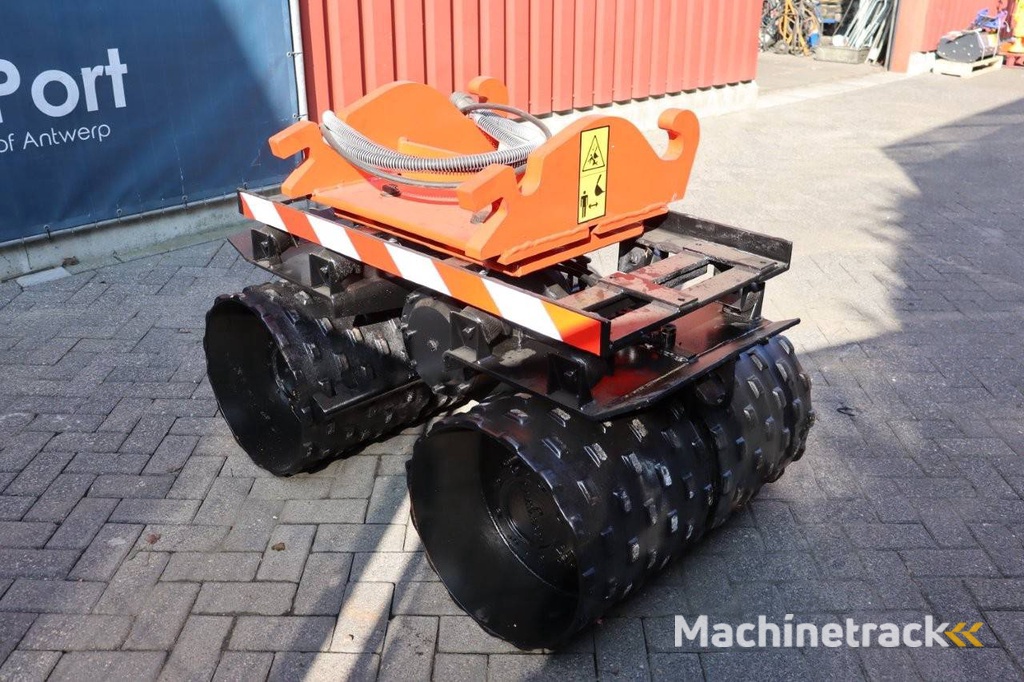 Verdichtingswals Engcontech CW30 Diesel