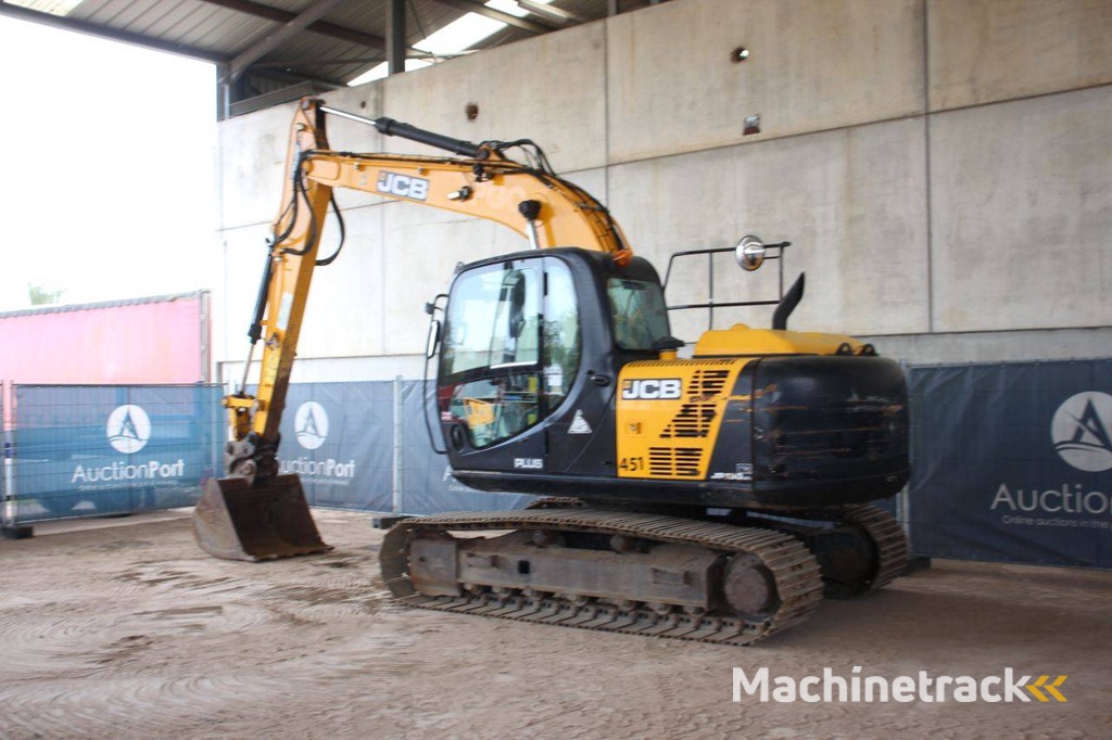 Crawler excavator JCB JS130LC Diesel 81kW 2019