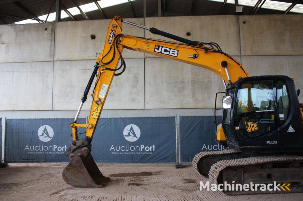 Crawler excavator JCB JS130LC Diesel 81kW 2019