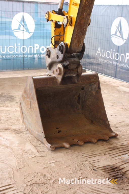 Crawler excavator JCB JS130LC Diesel 81kW 2019