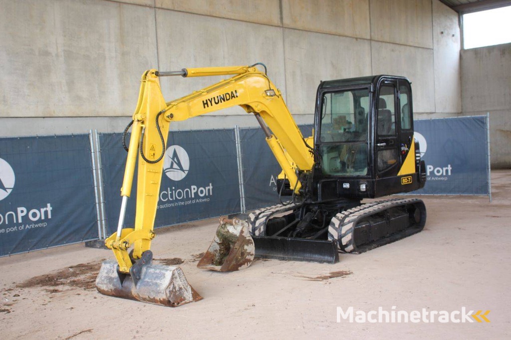 Crawler excavator Hyundai R60-7 Diesel 39.7kW 2013