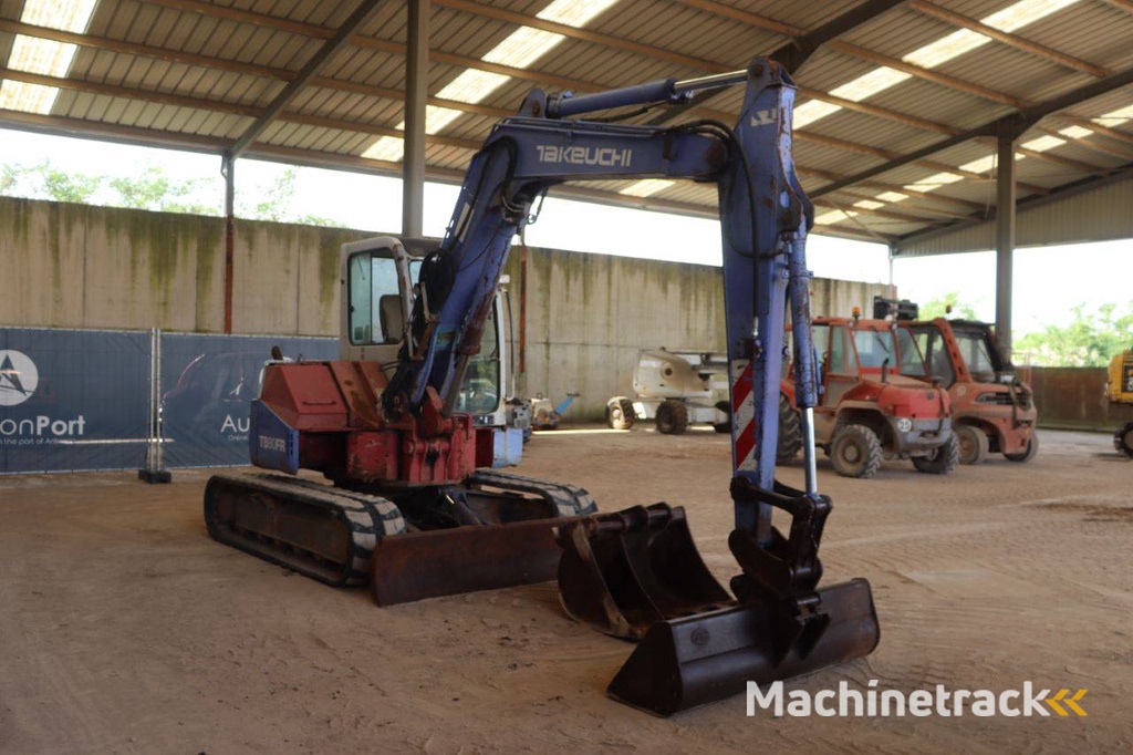 Crawler excavator Takeuchi TB80FR Diesel 41.2kW 2002