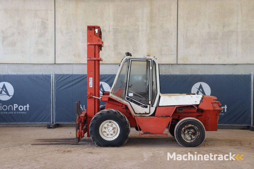 Ruw-terreinheftruck Manitou Diesel