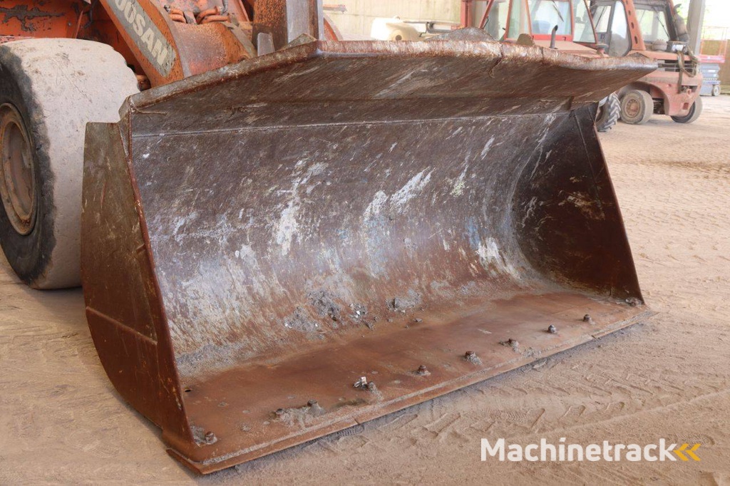 Wiellader Doosan DL300 Diesel 162kW 2012