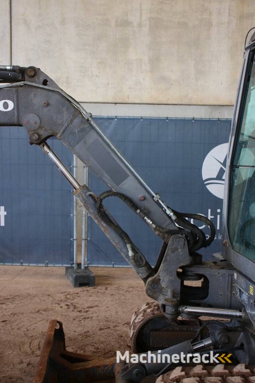 Rupsgraafmachine Volvo EC27C Diesel 2013