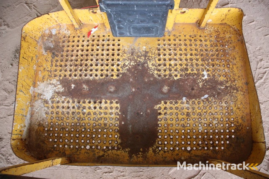 Knikarmhoogwerker Haulotte HA12PX Diesel 12.0m 2006