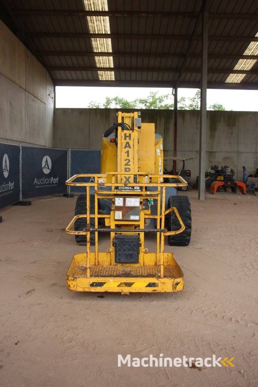 Knikarmhoogwerker Haulotte HA12PX Diesel 12.0m 2006