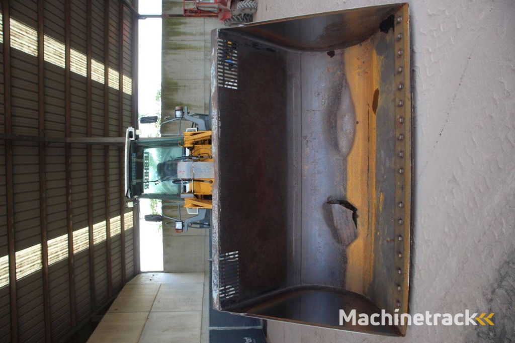 Wiellader Liebherr L564 Diesel 183kW 2004