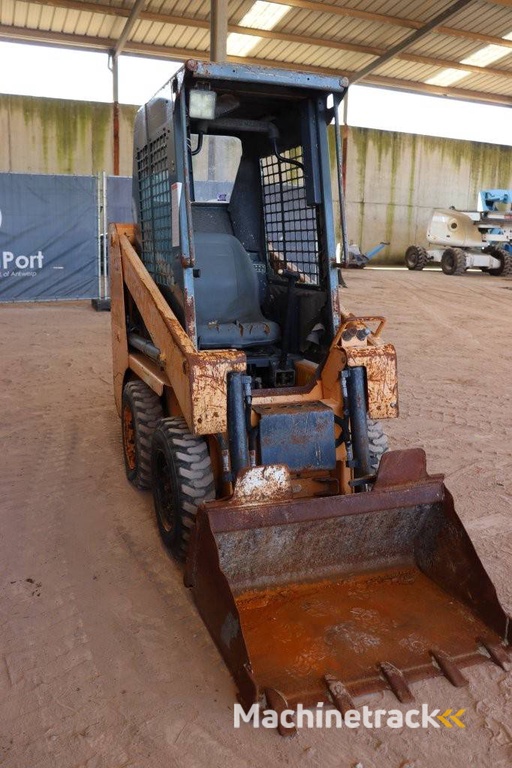 Schranklader Mustang SL2012 Diesel 2011