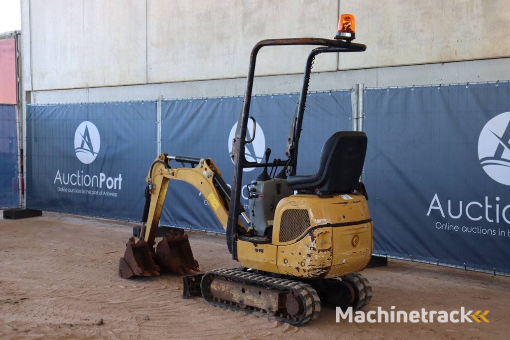 Minigraver Caterpillar 300.9D Diesel 9kW 2015