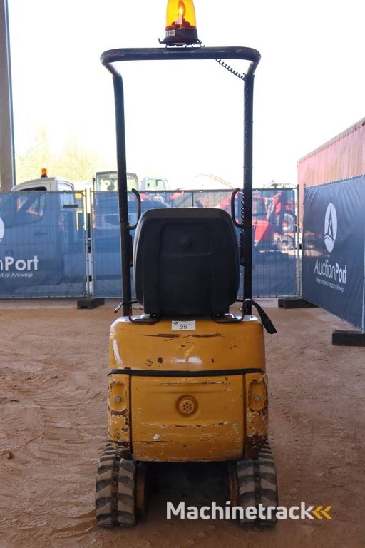 Minigraver Caterpillar 300.9D Diesel 9kW 2015