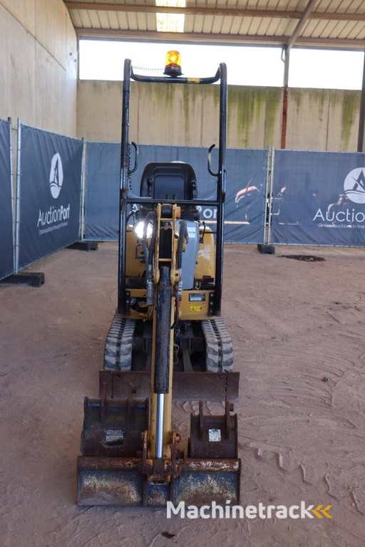 Minigraver Caterpillar 300.9D Diesel 9kW 2015