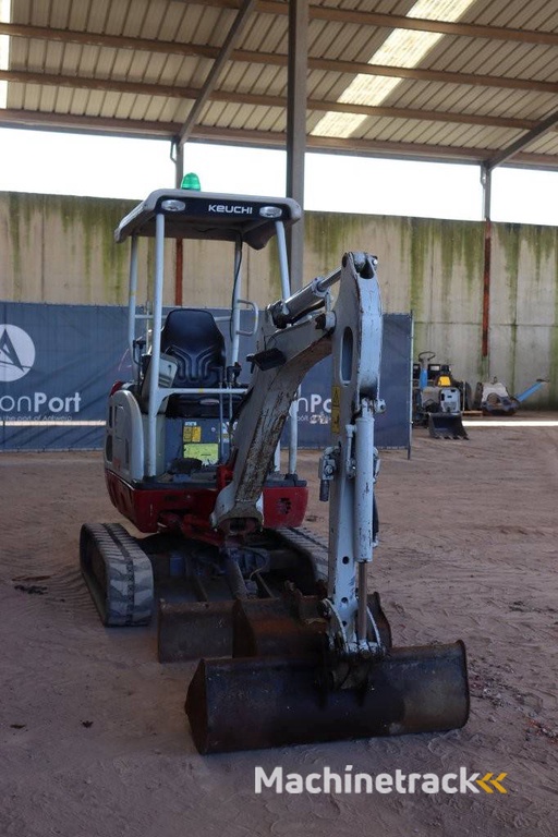 Minigraver Takeuchi TB216 Diesel 11kW 2014