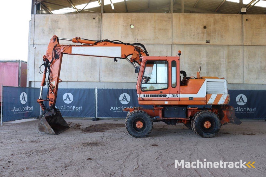 Wielgraafmachine Liebherr A316 Diesel 112pk 1998