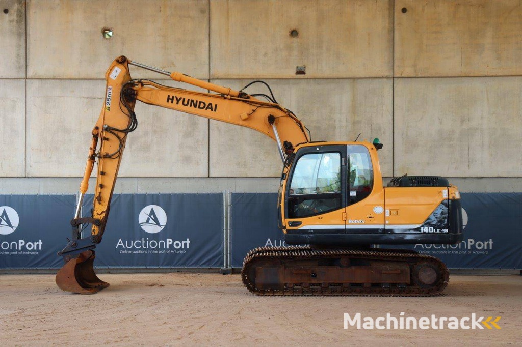 Rupsgraafmachine Hyundai Robex 140LC-9A Diesel 115pk 2013