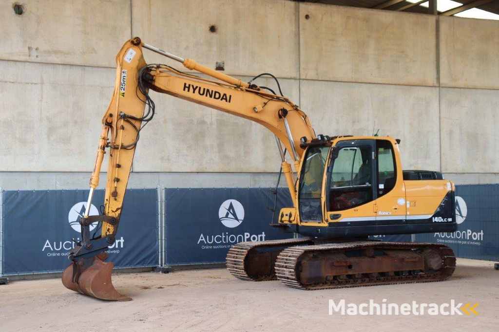 Rupsgraafmachine Hyundai Robex 140LC-9A Diesel 115pk 2013