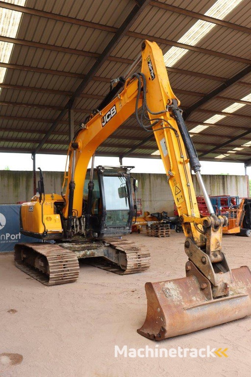 Rupsgraafmachine JCB JS131LC Diesel 74.9pk 2016
