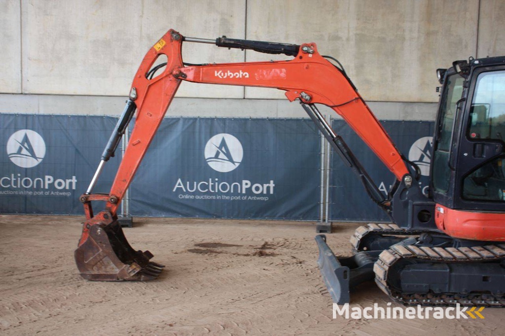 Rupsgraafmachine Kubota KX165-5 Diesel 35.5kW