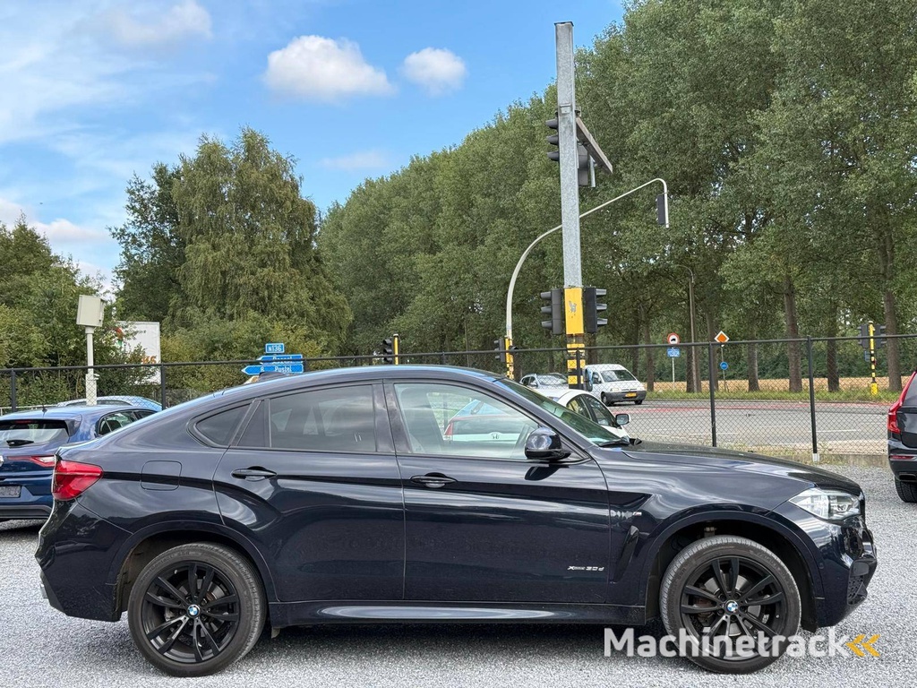 BMW X6 Xdrive 30D Diesel 2018 (Marge)