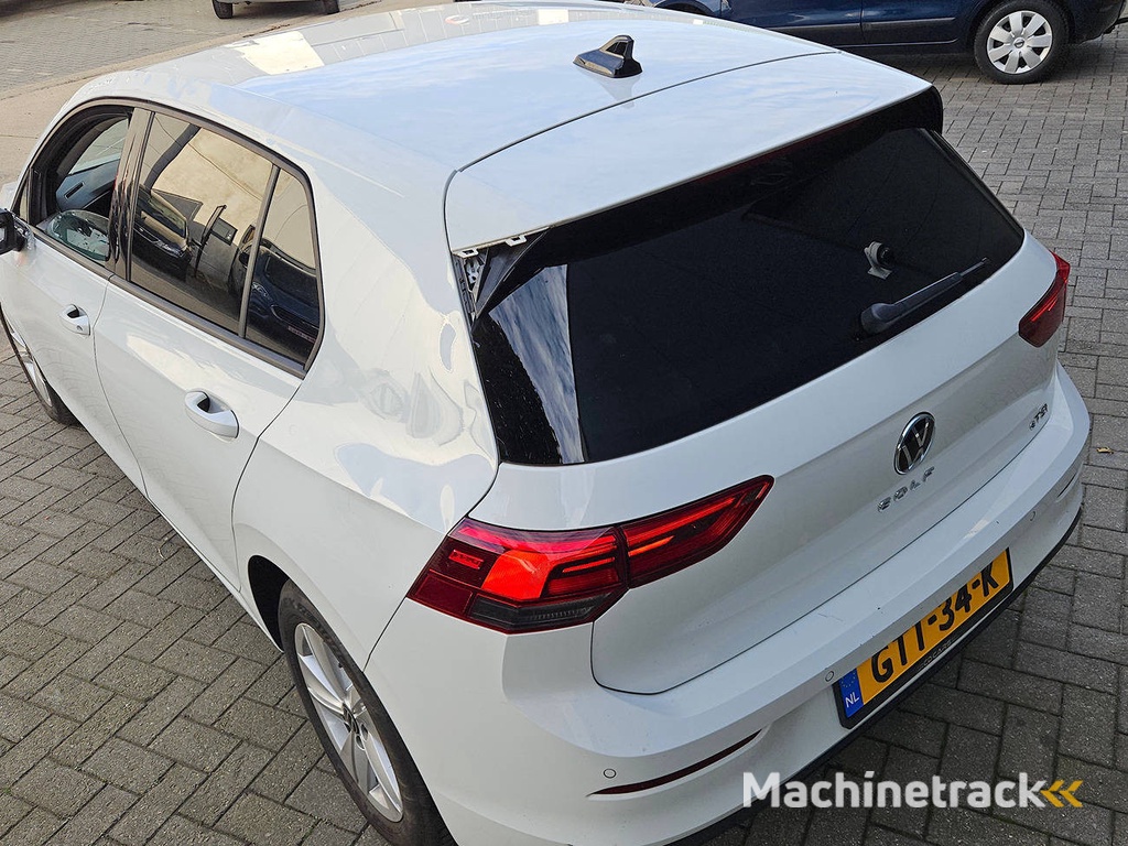 Volkswagen Golf 8 eTSI Benzin 2023