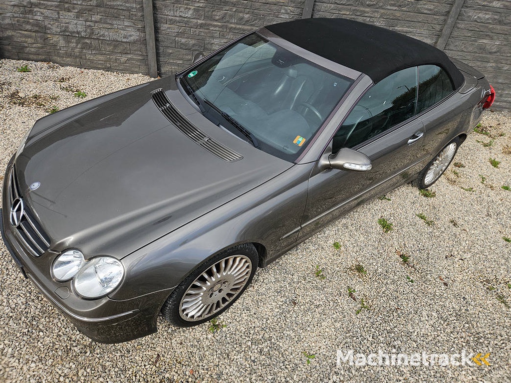 Mercedes-Benz CLK Cabrio 320 CDI met Schade (Marge)