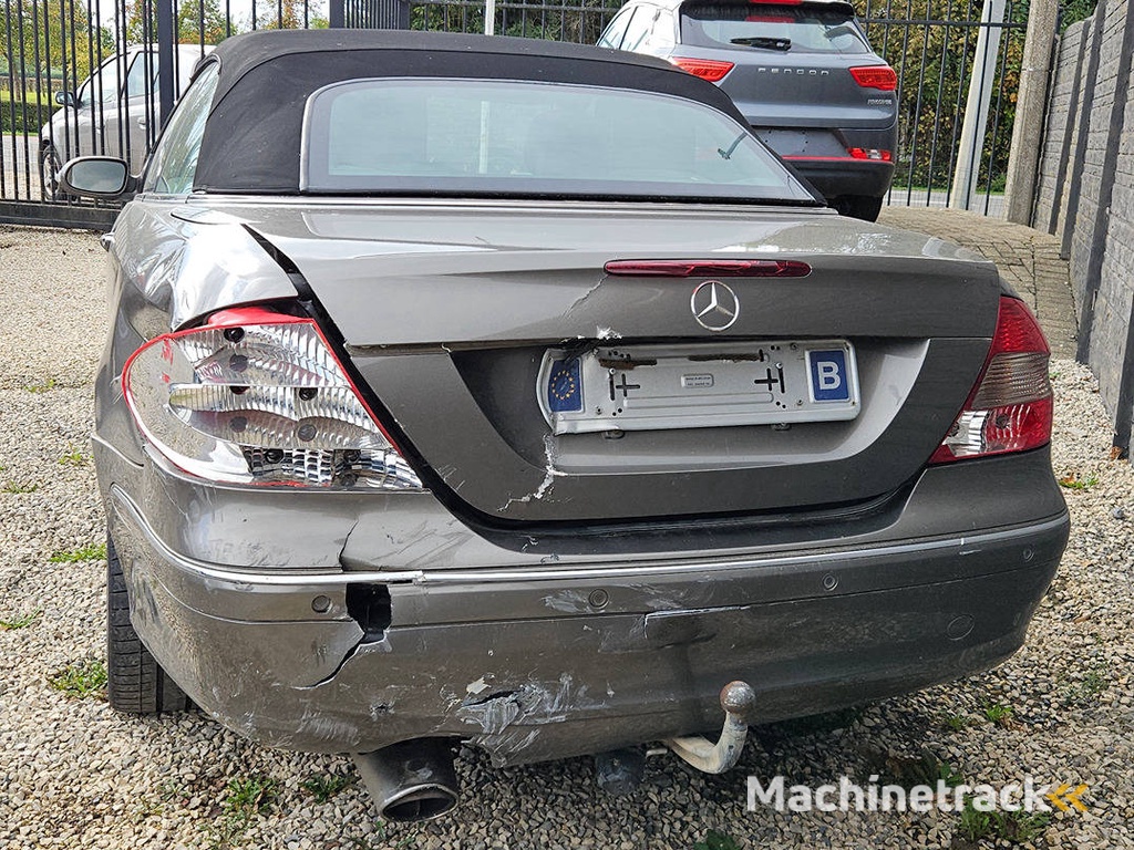 Mercedes-Benz CLK Cabrio 320 CDI met Schade (Marge)