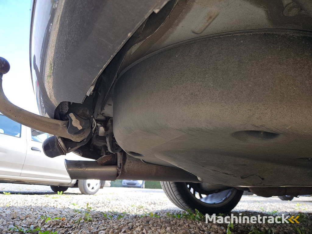 Mercedes-Benz CLK Cabrio 320 CDI met Schade (Marge)