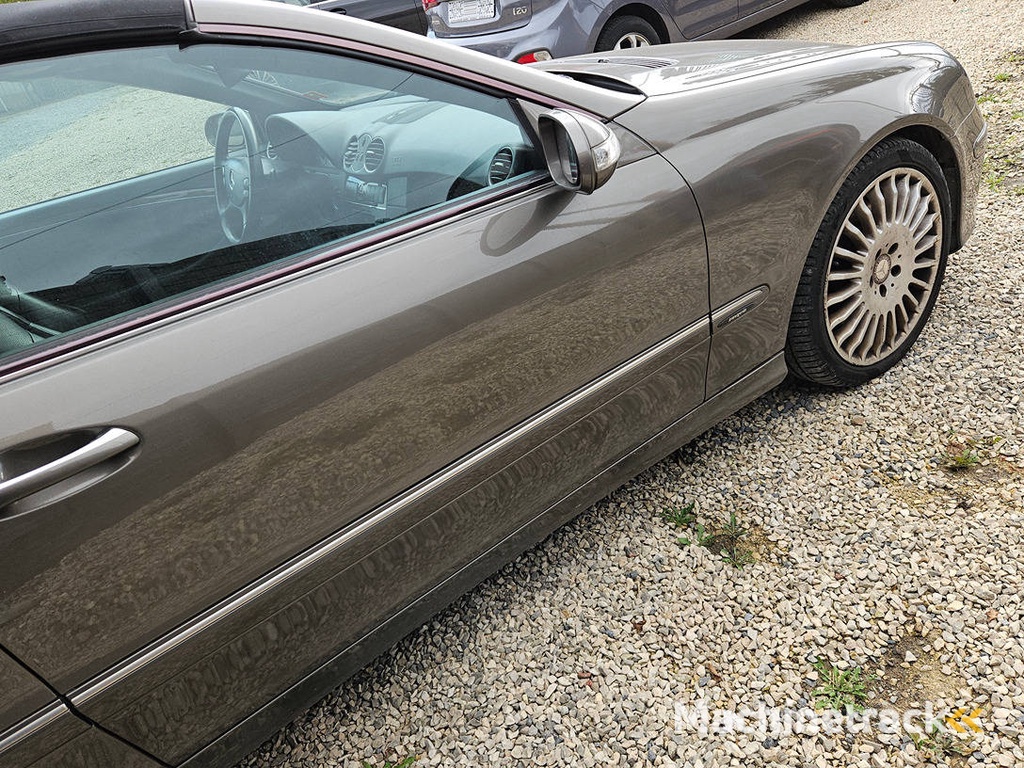 Mercedes-Benz CLK Cabrio 320 CDI met Schade (Marge)