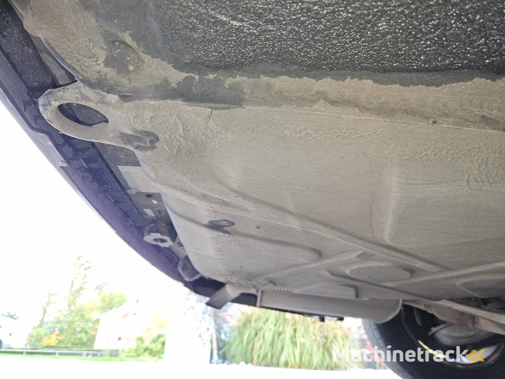 Mercedes-Benz E300 D Automatic (Marge)