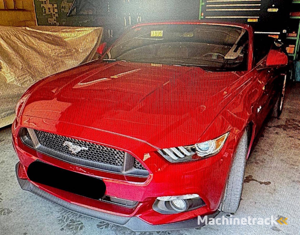 Ford Mustang GT Convertible Benzine 2017 (Marge)