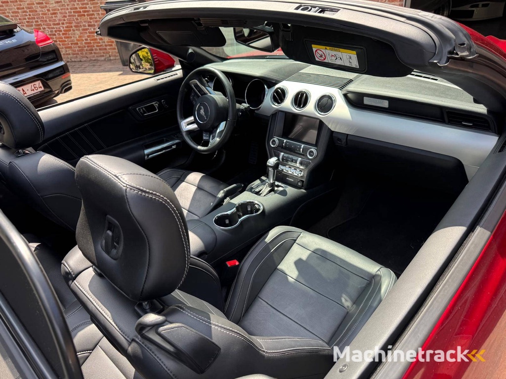 Ford Mustang GT Convertible Benzine 2017 (Marge)