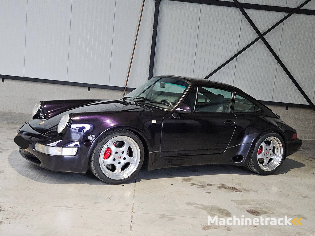 Porsche 911 (964) Carrera 4 Coupe '30 Jahre' (Marge)