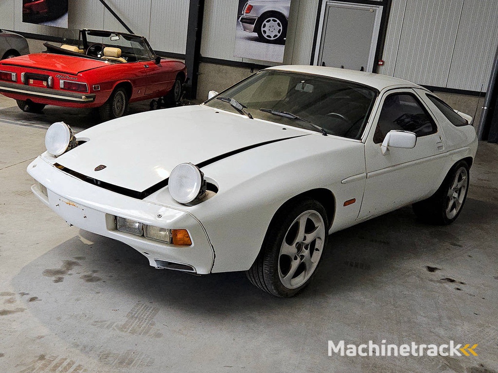 Porsche 928 S (project-staat)