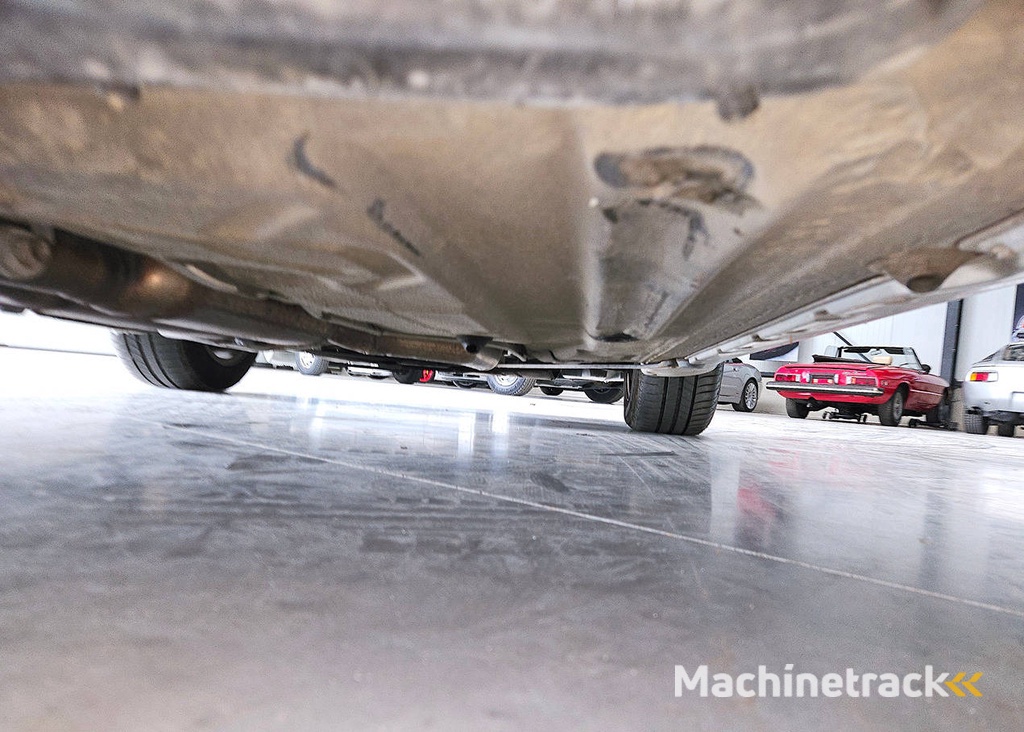 Mercedes-Benz 500 SL