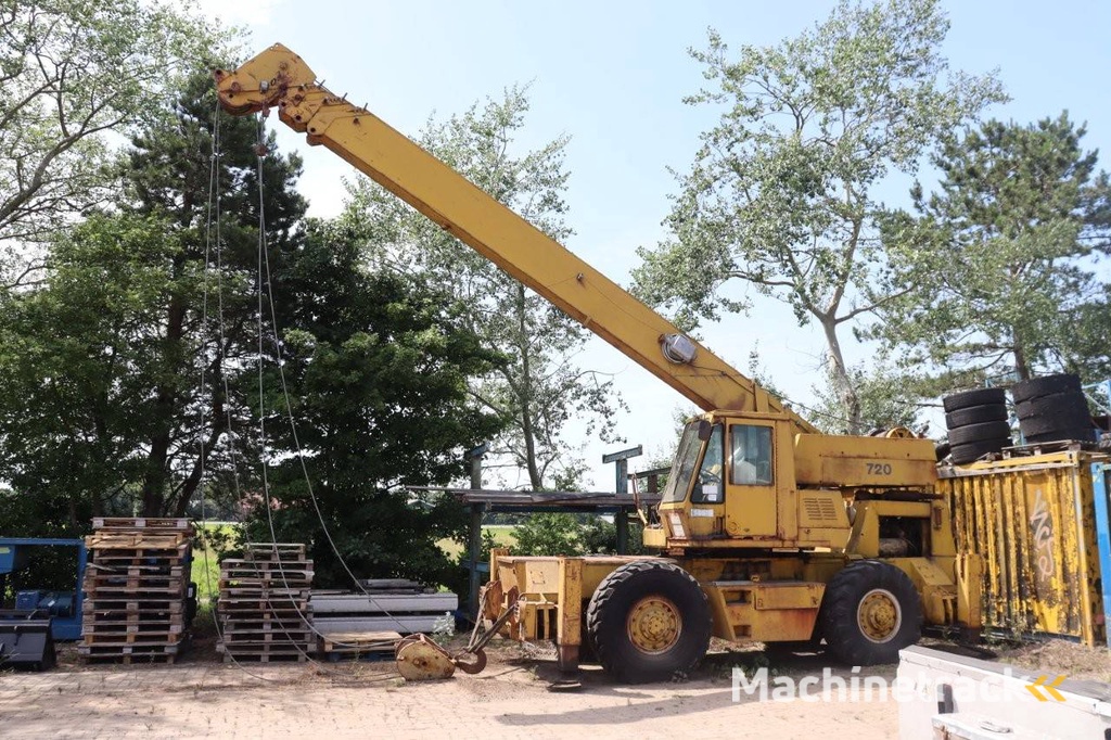 Hijskraan Grove 720 Diesel 20000kg 0.02m