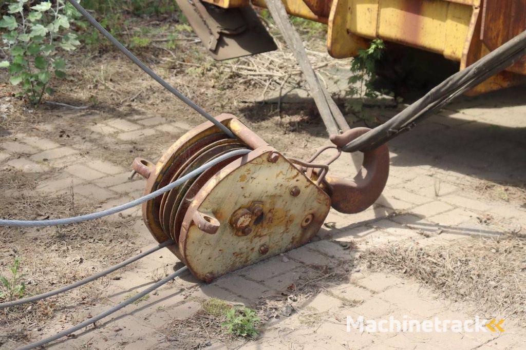 Hijskraan Grove 720 Diesel 20000kg 0.02m