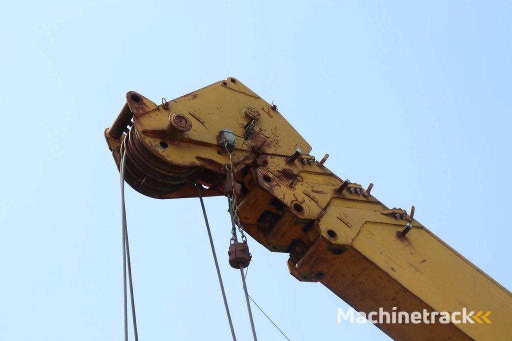 Hijskraan Grove 720 Diesel 20000kg 0.02m